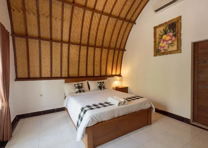 Ratu By Ourstory Travels 2*